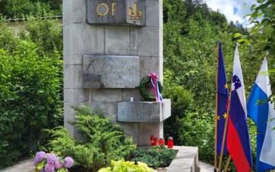 Spominska slovesnost ob 80 obletnici ustrelitve talcev v dolini Črne