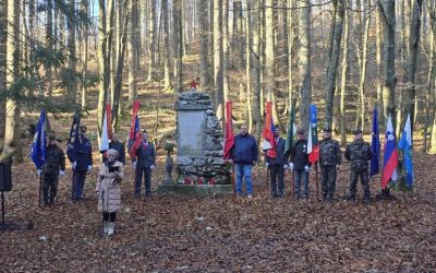 Spominska slovesnost na Kostavski planini 